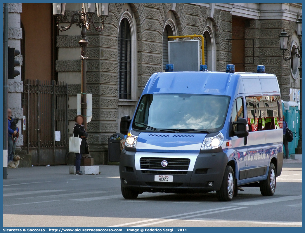 Polizia H1304
Polizia di Stato
Reparto Mobile
Fiat Ducato III serie
Parole chiave: PS;P.S.;Polizia;Polizia di Stato;Reparto Mobile;Fiat;Ducato;X250;X 250