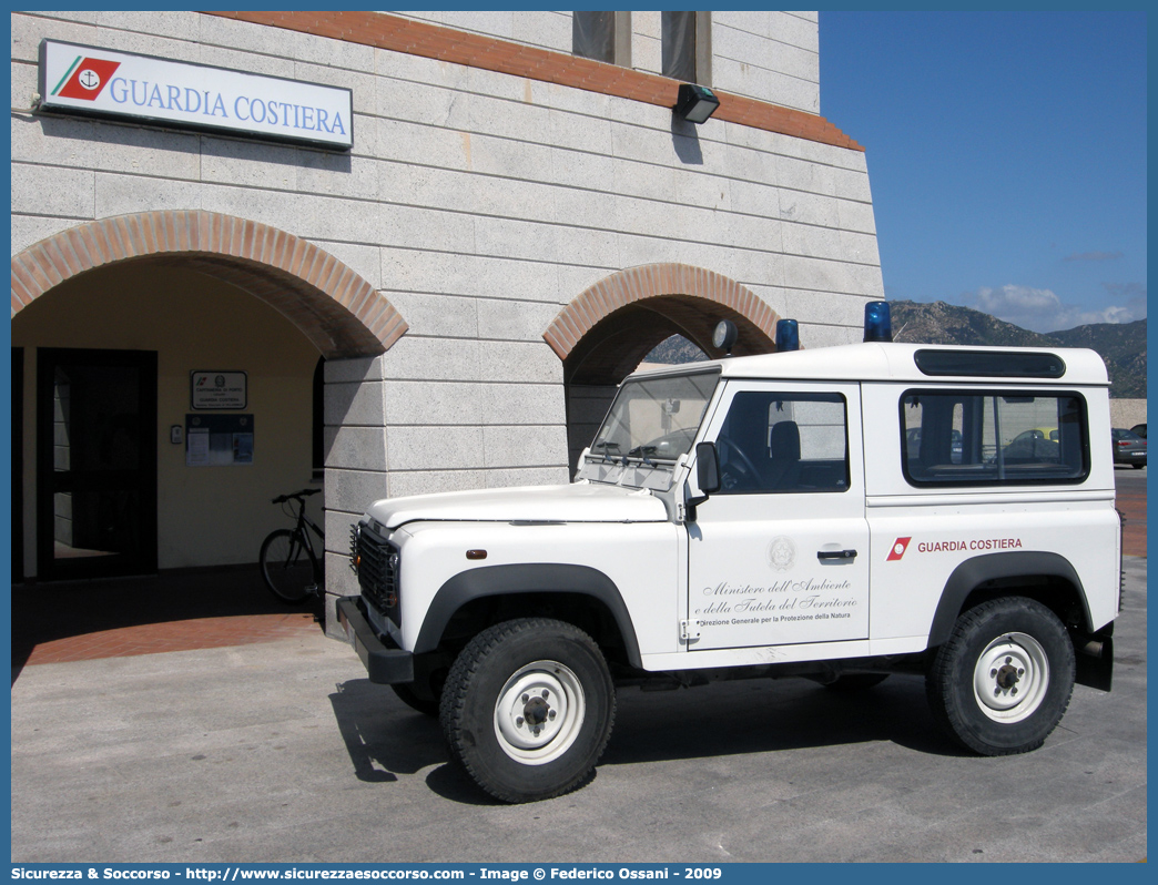 CP 2938
Corpo delle Capitanerie di Porto
Guardia Costiera
Land Rover Defender 90
Parole chiave: CP;GC;C.P.;G.C.;Guardia Costiera;Capitaneria di Porto;Capitanerie di Porto;Land Rover;Defender;90;2938