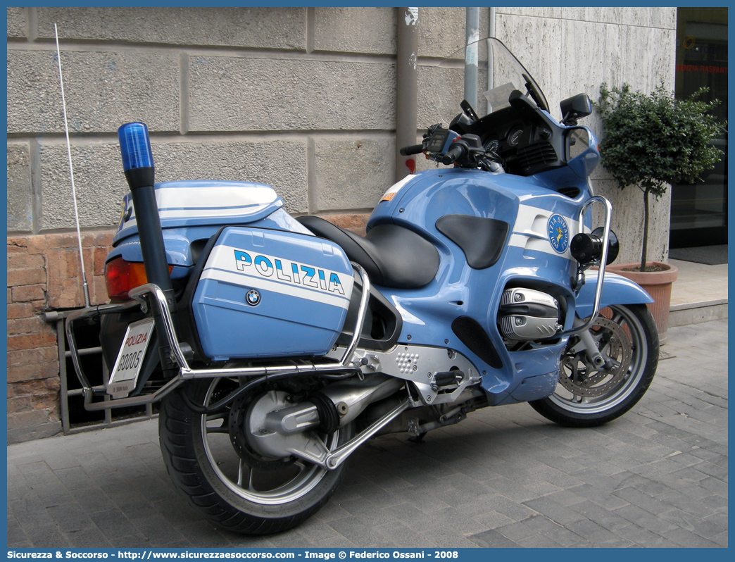 Polizia G0005
Polizia di Stato
Polizia Stradale
Bmw R850RT II serie
Parole chiave: Polizia di Stato;Polizia;PS;Polizia Stradale;BMW;R850;RT;G0005