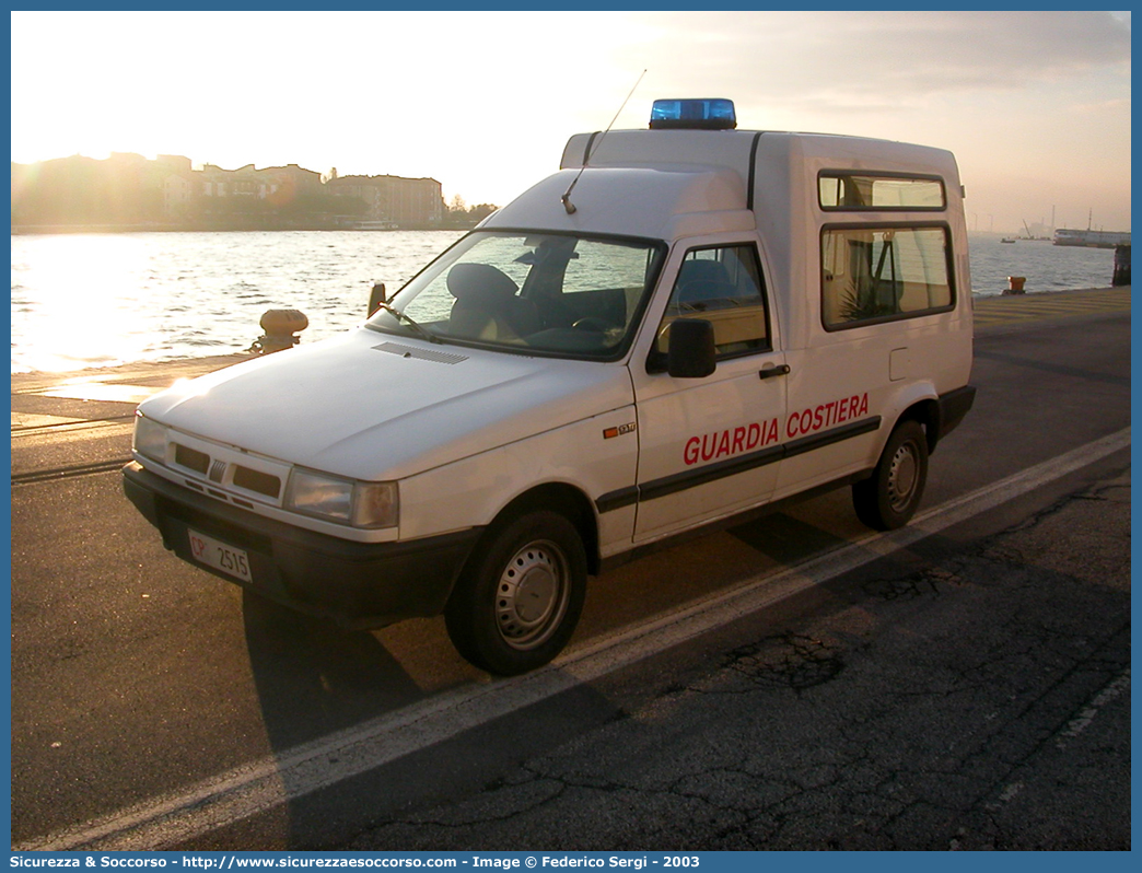 CP 2515
Corpo delle Capitanerie di Porto
Guardia Costiera
Fiat Fiorino II serie restyling
Parole chiave: Guardia Costiera;Capitaneria di Porto;Capitanerie di Porto;Fiat;Fiorino