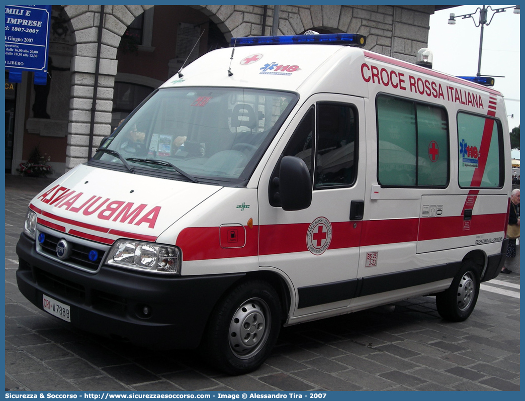 CRI A788B
Croce Rossa Italiana
Garda Bresciano
Fiat Ducato II serie restyling
Allestitore PML S.n.c.
Parole chiave: Croce;Rossa;Italiana;CRI;C.R.I.;Ambulanza;Fiat;Ducato;PML;P.M.L.;Garda Bresciano