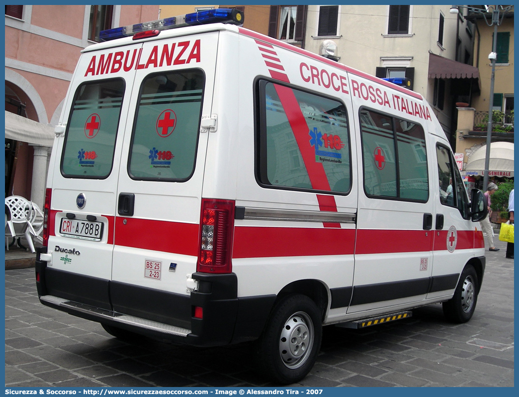 CRI A788B
Croce Rossa Italiana
Garda Bresciano
Fiat Ducato II serie restyling
Allestitore PML S.n.c.
Parole chiave: Croce;Rossa;Italiana;CRI;C.R.I.;Ambulanza;Fiat;Ducato;PML;P.M.L.;Garda Bresciano