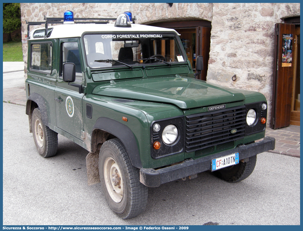 CF A10TN
Corpo Forestale
Provincia Autonoma di Trento
Land Rover Defender 90
Parole chiave: CF;C.F.;TN;Corpo;Forestale;Trento;Trentino;Land;Rover;Defender;90