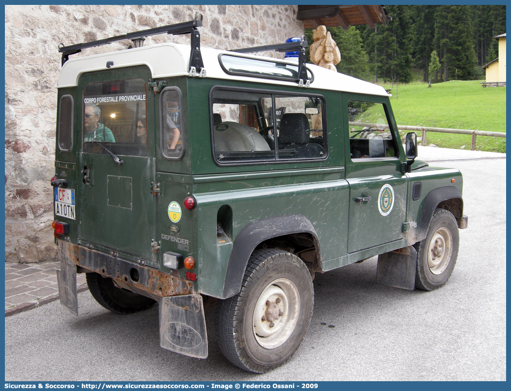 CF A10TN
Corpo Forestale
Provincia Autonoma di Trento
Land Rover Defender 90
Parole chiave: CF;C.F.;TN;Corpo;Forestale;Trento;Trentino;Land;Rover;Defender;90