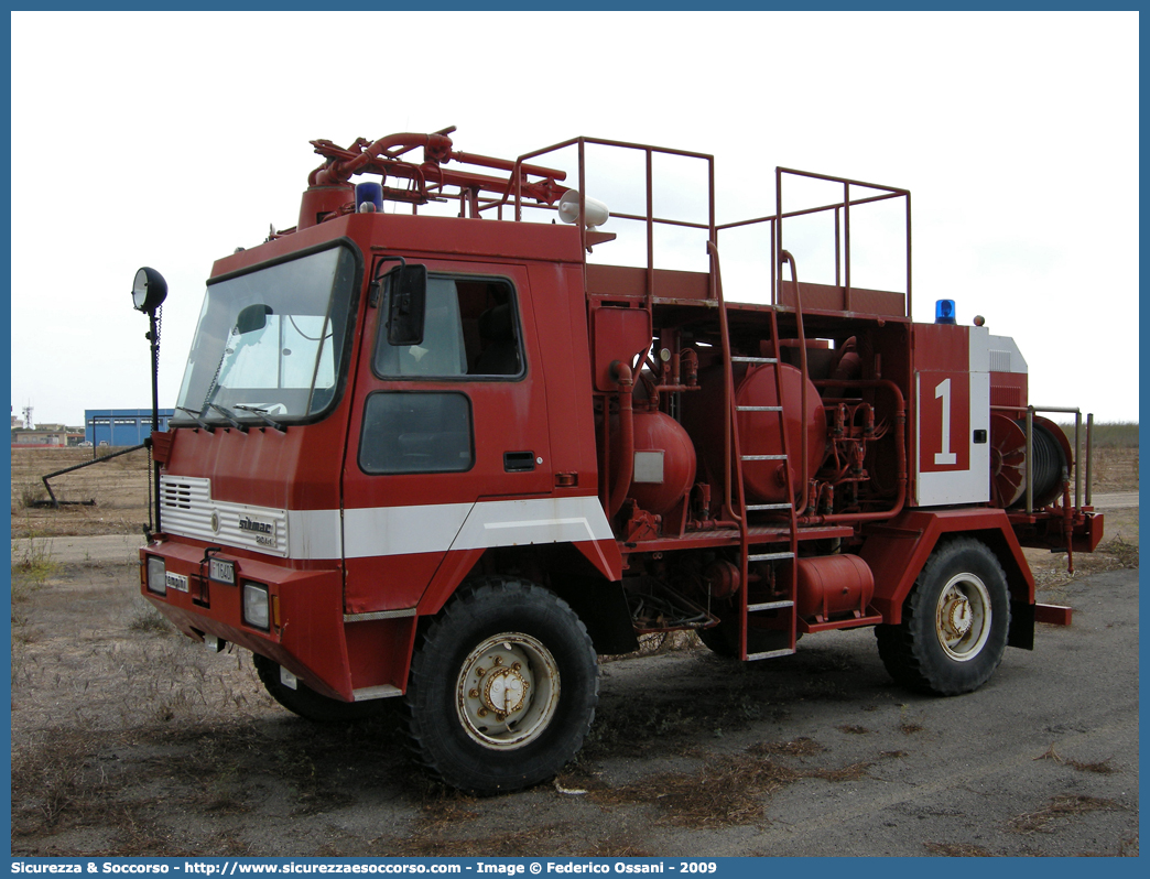 VF 16407
Corpo Nazionale Vigili del Fuoco
Nucleo Aeroportuale
Sirmac Rampini 524D 4x4 "Rambo"
Parole chiave: VF;VVF;V.F.;V.V.F.;Corpo;Nazionale;Vigili del Fuoco;Vigili;Fuoco;Sirmac;Rampini;524D;Rambo;Aeroportuale