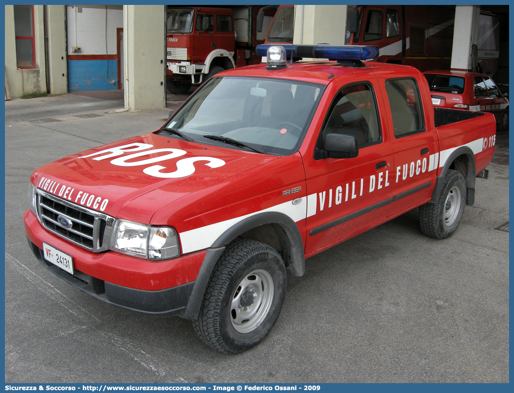 VF 24131
Corpo Nazionale Vigili del Fuoco
Nucleo Aeroportuale
Ford Ranger II serie
Parole chiave: Corpo;Nazionale;Vigili del Fuoco;Vigili;Fuoco;Aeroportuale;Ford;Ranger;ROS;R.O.S.;Responsabile;Operazioni;Soccorso