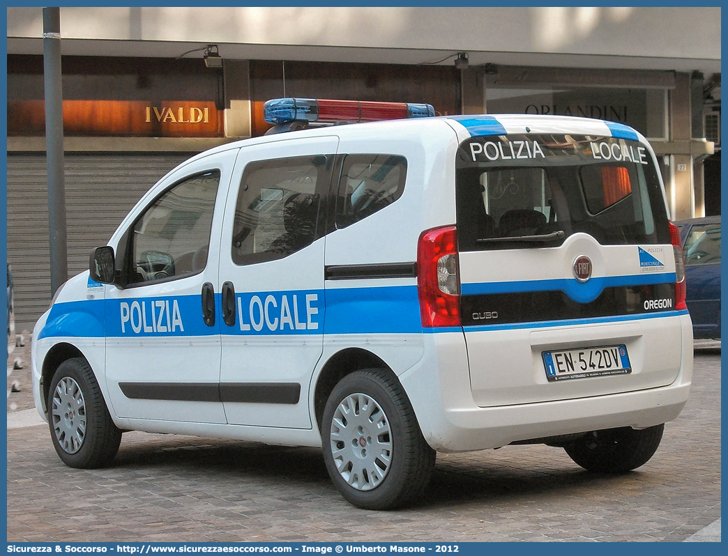 -
Polizia Locale
Comune di Ronco Scrivia
Fiat Qubo
Allestitore Oregon Group S.r.l.
Parole chiave: Polizia;Locale;Municipale;Ronco Scrivia;Fiat;Qubo;Oregon