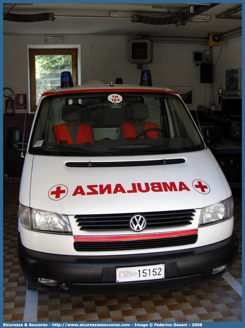 CRI 15152
Croce Rossa Italiana
Val di Fassa (TN)
Volkswagen Transporter T4 restyling
Parole chiave: Croce;Rossa;Italiana;CRI;C.R.I.;Ambulanza;Volkswagen;Transporter;T4;Val di Fassa