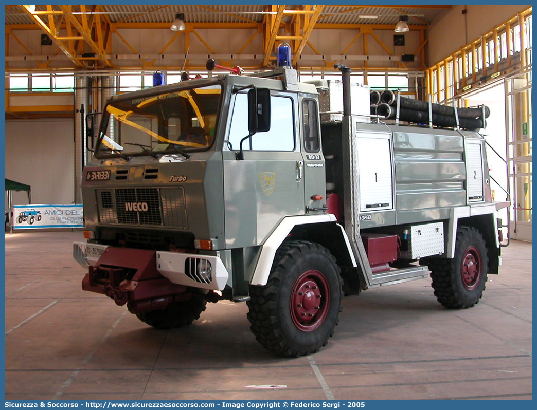 -
Corpo Forestale 
Regione Friuli Venezia Giulia
Iveco 80-17
Parole chiave: Corpo;Forestale;Friuli Venezia Giulia;CFFVG;C.F.F.V.G.;Iveco;80-17;80 17