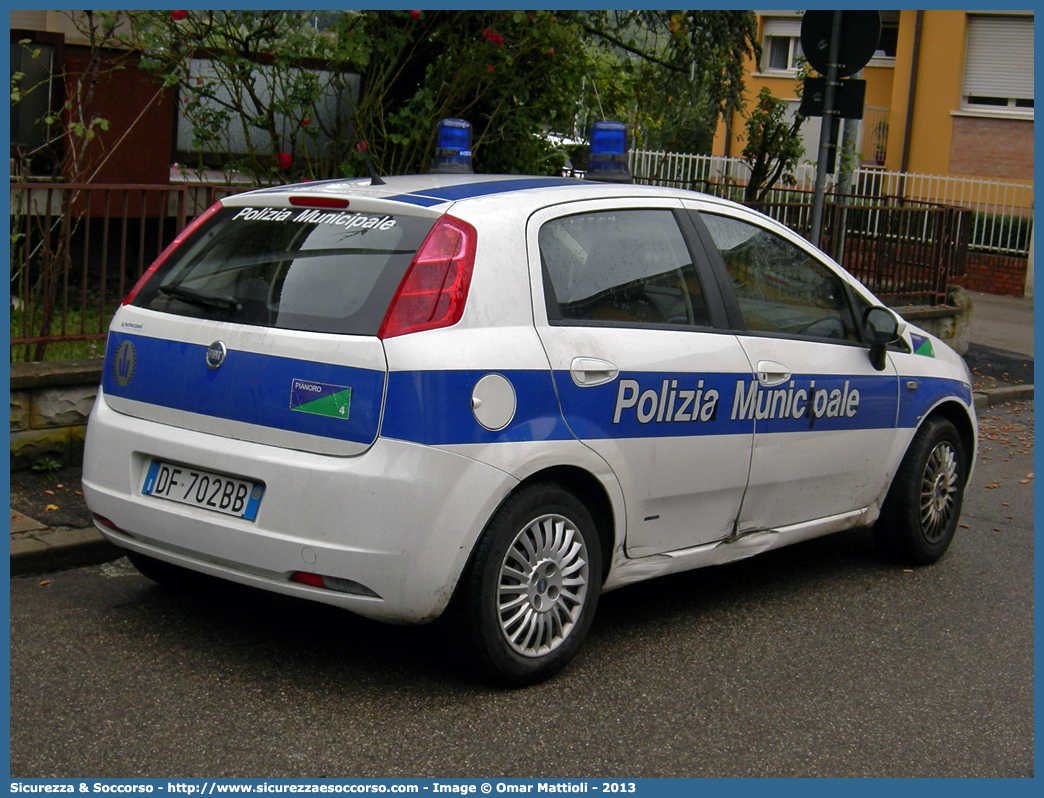 -
Polizia Municipale
Comune di Pianoro
Fiat Grande Punto
Allestitore Bertazzoni S.r.l.
Parole chiave: Polizia;Locale;Municipale;Pianoro;Fiat;Grande Punto;Bertazzoni