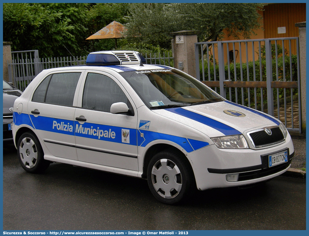 -
Polizia Municipale
Associazione Intercomunale
Terre d'Acqua
Skoda Fabia I serie
Parole chiave: Polizia;Locale;Municipale;Terre d'Acqua;Terre;Acqua;Anzola dell’Emilia;Anzola Emilia;Calderara di Reno;Sala Bolognese;San Giovanni in Persiceto;Sant’Agata Bolognese;Sant Agata Bolognese;Skoda;Fabia