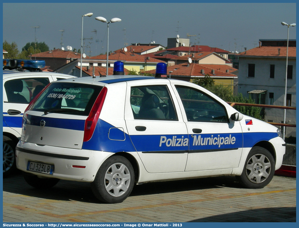 -
Polizia Municipale
Comune di Sassuolo
Fiat Punto III serie
Parole chiave: Polizia;Locale;Municipale;Sassuolo;Fiat;Punto