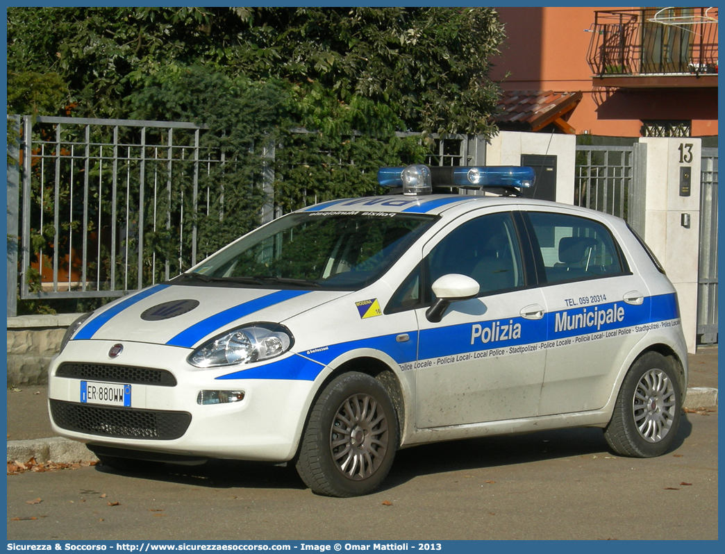 -
Polizia Municipale
Comune di Modena
Fiat Punto IV serie
Allestitore Bertazzoni S.r.l.
Parole chiave: Polizia;Locale;Municipale;Modena;Fiat;Punto;Bertazzoni