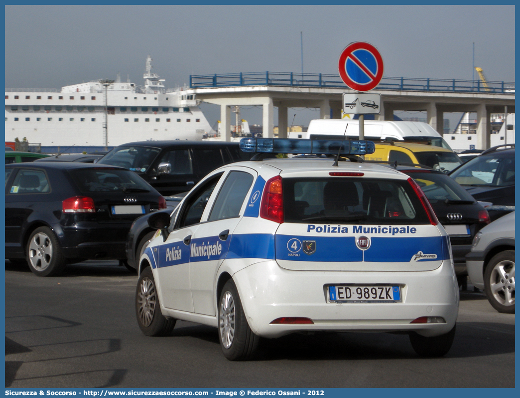 -
Polizia Municipale
Comune di Napoli
Fiat Grande Punto
Parole chiave: PL;P.L.;PM;P.M.;Polizia;Locale;Municipale;Napoli;Fiat;Grande Punto