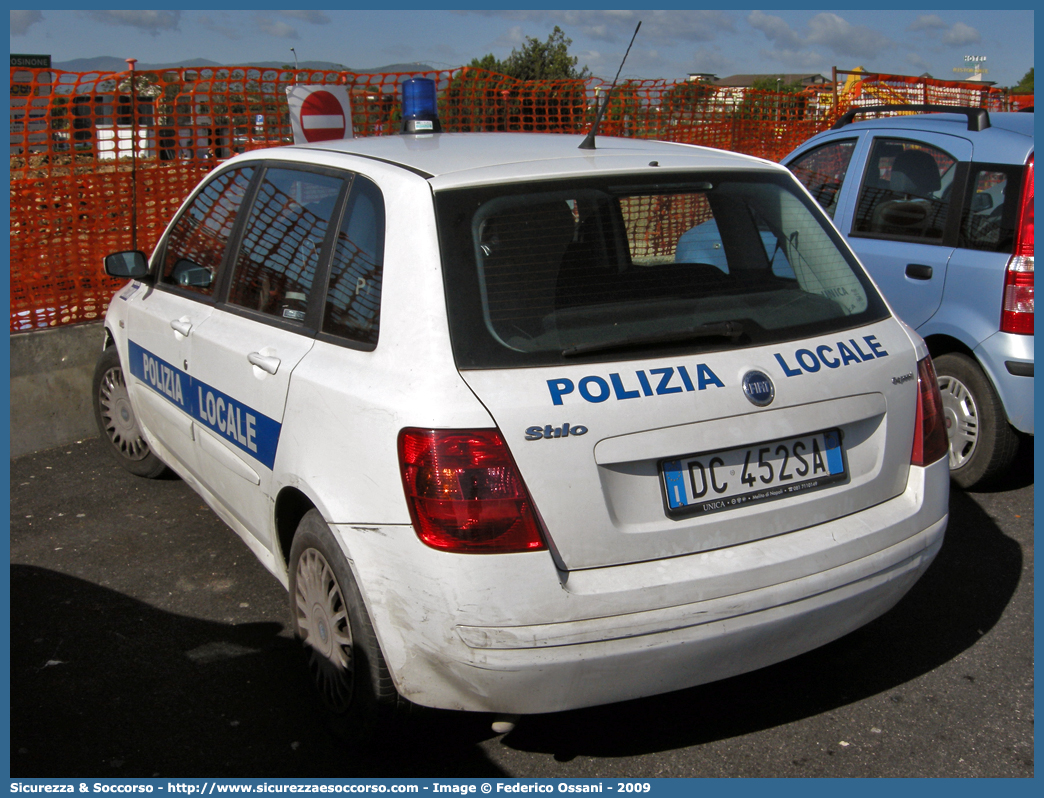 -
Polizia Locale
Comune di Melito di Napoli
Fiat Stilo
Parole chiave: Polizia;Locale;Municipale;Melito di Napoli;Fiat;Stilo