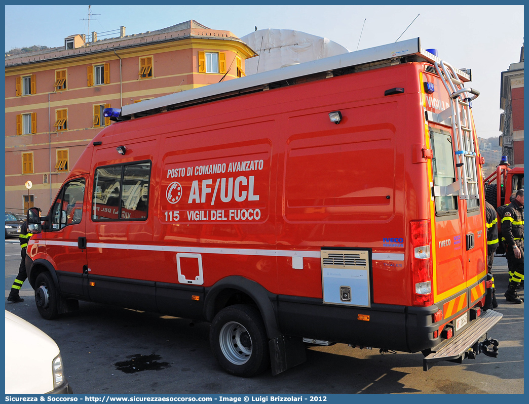 VF 26546
Corpo Nazionale Vigili del Fuoco
Iveco Daily 65C18 IV serie restyling
Allestitore Magirus Thales
Parole chiave: Corpo;Nazionale;Vigili del Fuoco;Vigili;Fuoco;AutoFurgone;Unità;Unita;Comando;Crisi;Locale;Logistico;Posto;Avanzato;AF/UCL;AF;UCL;Iveco;Daily;65C18;Magirus;Thales;VF;26546