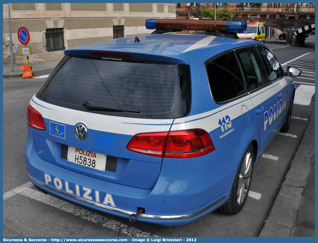 Polizia H5838
Polizia di Stato
Polizia Stradale
Società Autostrada Ligure Toscana
Volkswagen Passat Variant V serie
Parole chiave: H5838;H 5838;Polizia di Stato;Polizia Stradale;S.A.L.T.;SALT;Società Autostrada Ligure Toscana;Volkswagen;Passat;Variant