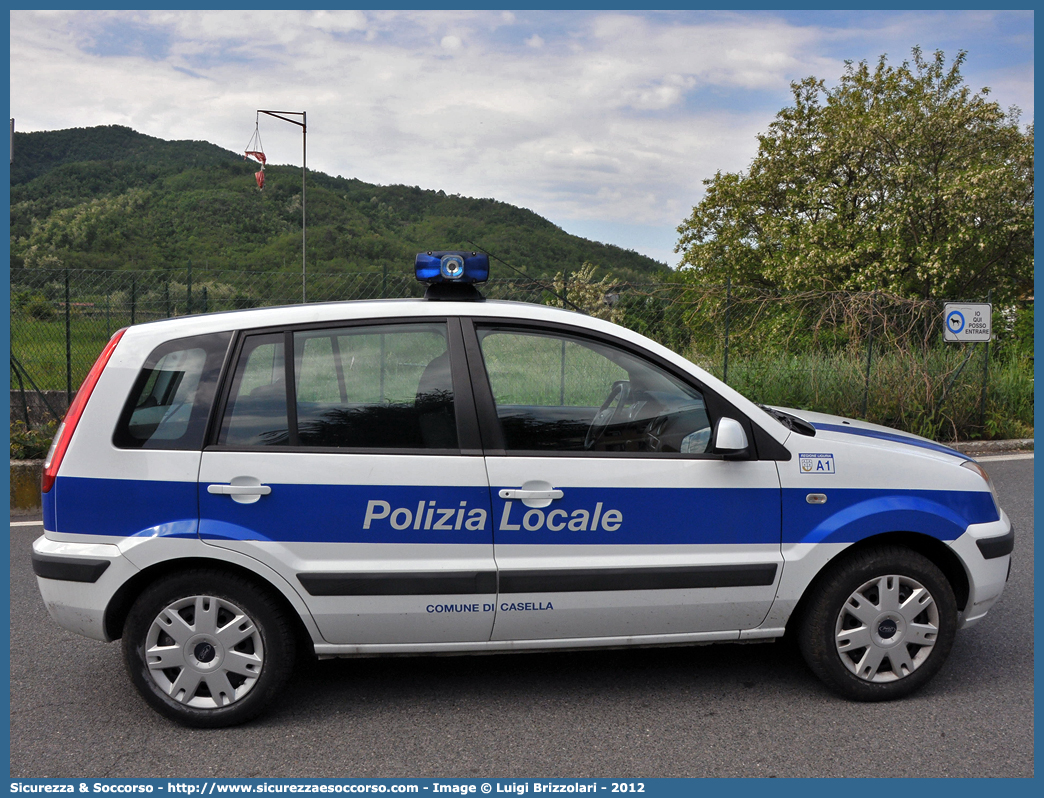 -
Polizia Locale
Comune di Casella
Ford Fusion
Parole chiave: Polizia;Locale;Municipale;Casella;Ford;Fusion