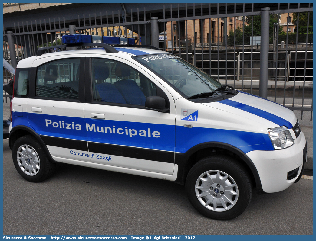 Polizia Locale YA951AA
Polizia Municipale
Comune di Zoagli
Fiat Nuova Panda 4x4 I serie
Parole chiave: Polizia;Locale;Municipale;Zoagli;Fiat;Nuova Panda;YA951AA;YA 951 AA