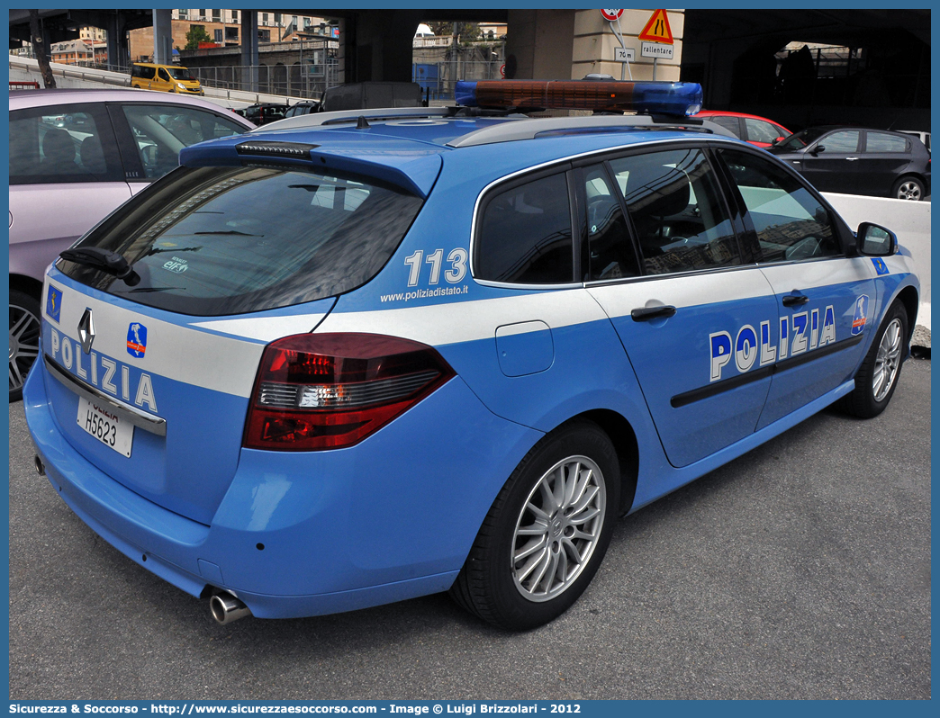 Polizia H5623
Polizia di Stato
Polizia Stradale
Autostrade per l'Italia S.p.A.
Renault Laguna SporTour restyling
Allestitore Focaccia Group S.r.l.
Parole chiave: Polizia di Stato;Polizia Stradale;Autostrade per l&#039;Italia S.p.A.;Autostrade S.p.A.;Autostrade;Italia;Renault;Laguna;Sportour;Focaccia