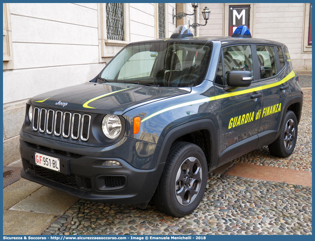 GdiF 951BL
Guardia di Finanza 
Jeep Renegade I serie
Parole chiave: GdiF;G.D.F.;GDF;Guardia;di;Finanza;Jeep;Renegade