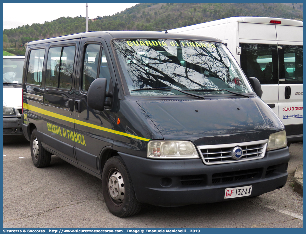 GdiF 132AX
Guardia di Finanza
Fiat Ducato II serie restyling
Parole chiave: GdiF;G.D.F.;GDF;Guardia di Finanza;Fiat;Ducato III serie