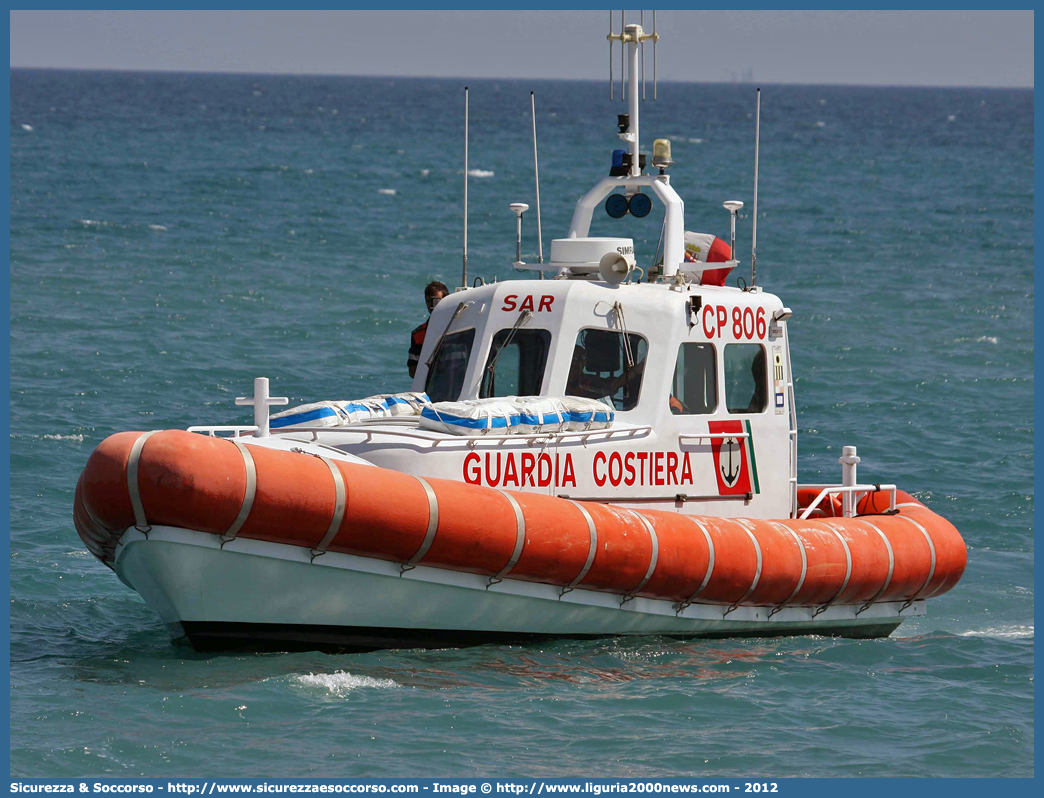 CP 806
Corpo delle Capitanerie di Porto
Guardia Costiera
Vedetta Costiera Classe 804
Cantieri Navali CodecasaDue S.p.A.
Parole chiave: Guardia;Costiera;Capitaneria;Capitanerie;Porto;Vedetta;Vedette;Costiera;Costiere;Classe;801;CP;C.P.;G.C.;GC;CP806;CP 806;CodeCasa