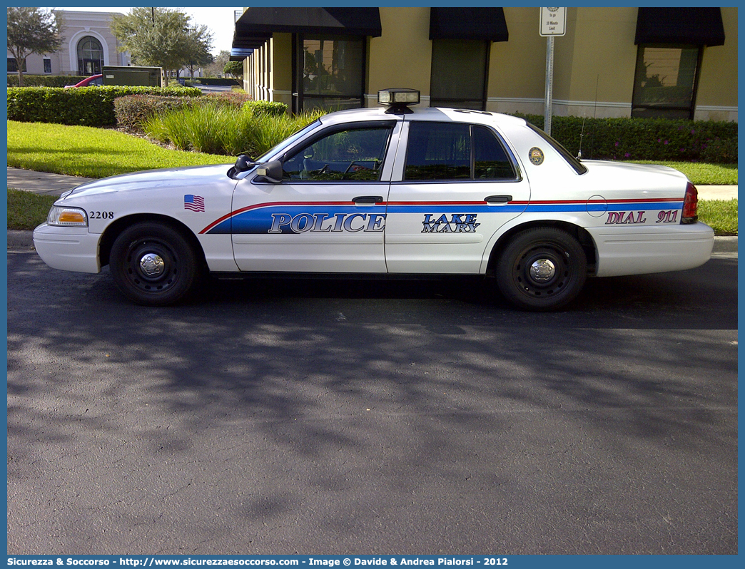 2208
United States of America
Lake Mary Police Department
Ford Crown Victoria Police Interceptor
Parole chiave: Lake;Mary;Police;Department;Ford;Crown;Victoria;Interceptor