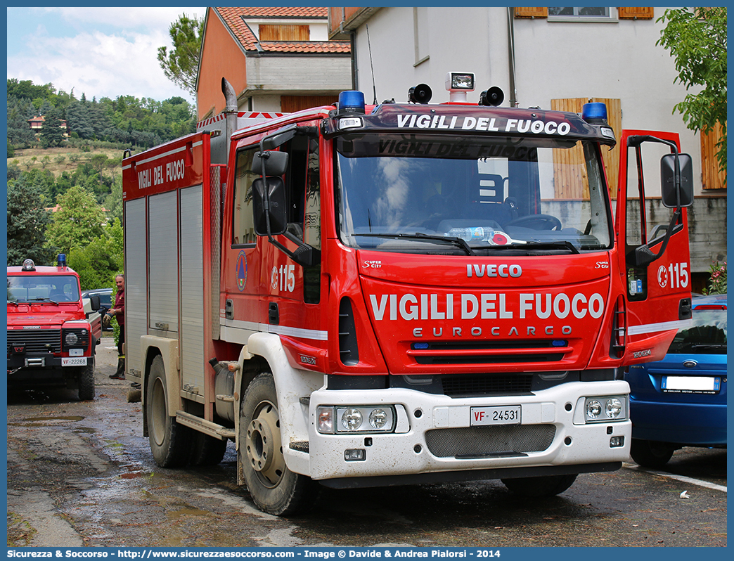 VF 24531
Corpo Nazionale Vigili del Fuoco
Iveco Magirus EuroCargo
120E24 II serie "SuperCity"
Parole chiave: VVF;V.V.F.;Corpo;Nazionale;Vigili;del;Fuoco;AutoPompaSerbatoio;APS;A.P.S.;Iveco;Magirus;EuroCargo;SuperCity;120E24