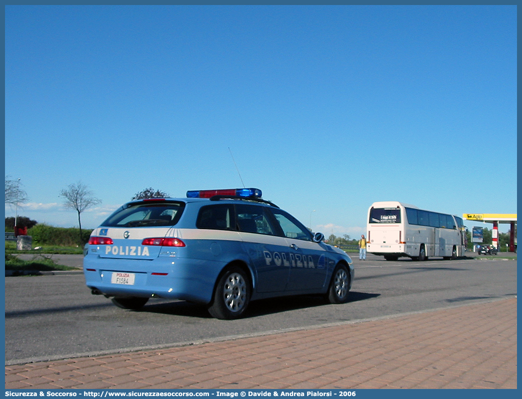 Polizia F1584
Polizia di Stato
Polizia Stradale
Società Autostrade
Torino Milano e Torino Piacenza S.p.A.
Alfa Romeo 156 Sportwagon II serie
Parole chiave: Polizia di Stato;Polizia Stradale;Società Autostrade Torino Milano e Torino Piacenza S.p.A.;S.A.T.A.P.;SATAP;Alfa Romeo;156;Sportwagon