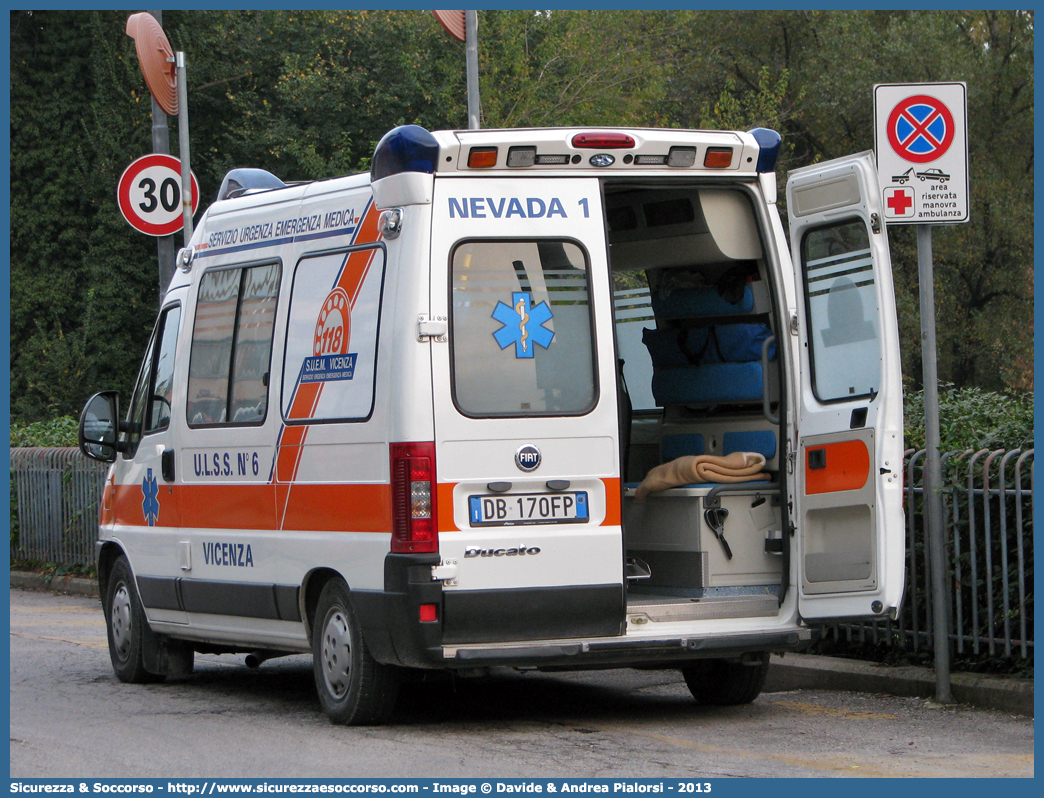 NEVADA 1
SUEM 118 Vicenza
Azienda ULSS 8 - Berica
Fiat Ducato II serie restyling
Allestitore Aricar S.p.A.
Parole chiave: 118;SUEM;S.U.E.M.;Vicenza;Ambulanza;Fiat;Ducato;Aricar