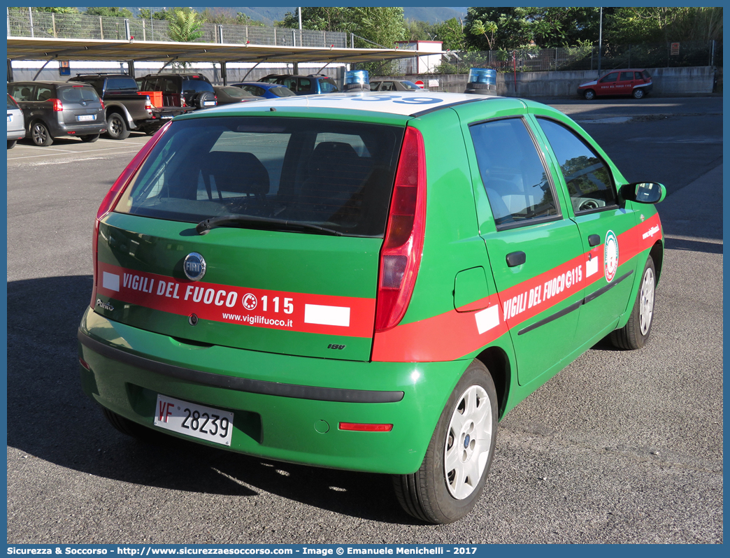 VF 28239
Corpo Nazionale Vigili del Fuoco
Servizio Antincendio Boschivo
Fiat Punto III serie
Parole chiave: Corpo;Nazionale;Vigili del Fuoco;Vigili;Fuoco;AIB;A.I.B.;Servizio;Antincendio;Boschivo;Fiat;Punto