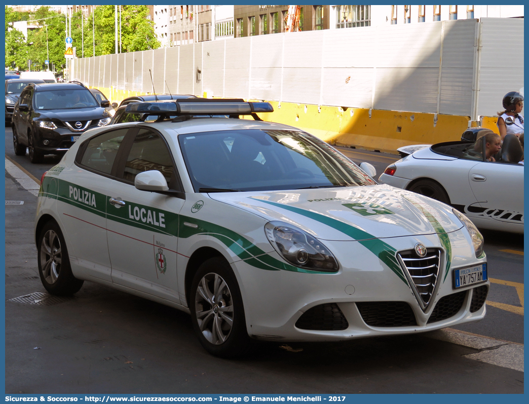 Polizia Locale YA757AM
Polizia Locale
Comune di Milano
Alfa Romeo Nuova Giulietta
I serie I restyling
Allestitore Focaccia Group S.r.l.
Parole chiave: P.L.;P.M.;PL;PM;Polizia;Municipale;Locale;Milano;Alfa;Romeo;Nuova;Giulietta;Focaccia;YA757AM;YA 757 AM