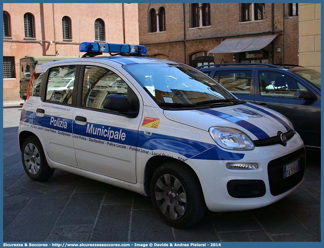 Polizia Locale YA319AK
Polizia Municipale
Comune di Ravenna
Fiat Nuova Panda II serie
Parole chiave: Polizia;Municipale;Locale;Ravenna;Fiat;Nuova;Panda