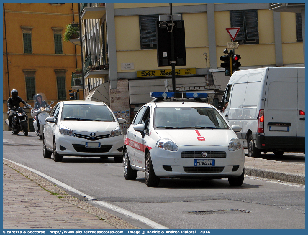 Polizia Locale YA844AA
Polizia Municipale
Comune di Pisa
Fiat Grande Punto
Parole chiave: Polizia;Locale;Municipale;Pisa;Fiat;Grande Punto;YA844AA;YA 844 AA