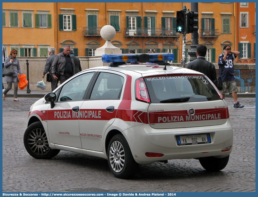 Polizia Locale YA392AH
Polizia Municipale
Comune di Pisa
Fiat Punto IV serie
Allestitore Ciabilli S.r.l.
Parole chiave: PL;P.L.;PM;P.M.;Polizia;Locale;Municipale;Pisa;Fiat;Punto;Ciabilli;YA392AH;YA 392 AH