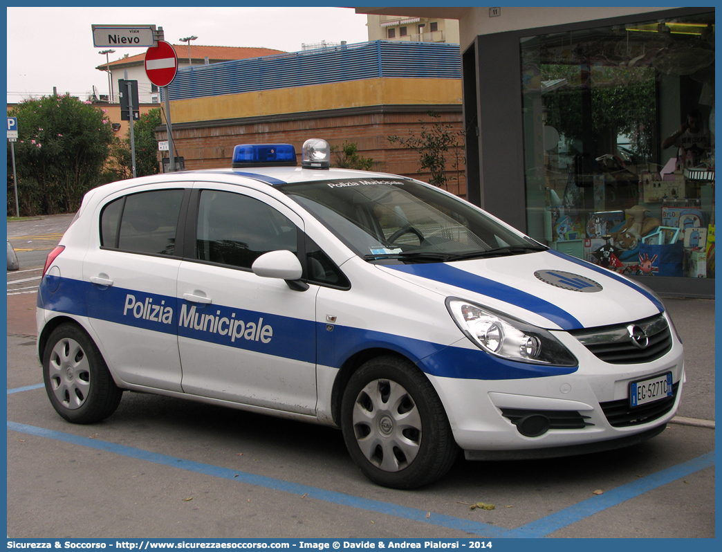 -
Polizia Municipale
Comune di Coriano
Opel Corsa IV serie
Parole chiave: Polizia;Locale;Municipale;Coriano;Opel;Corsa