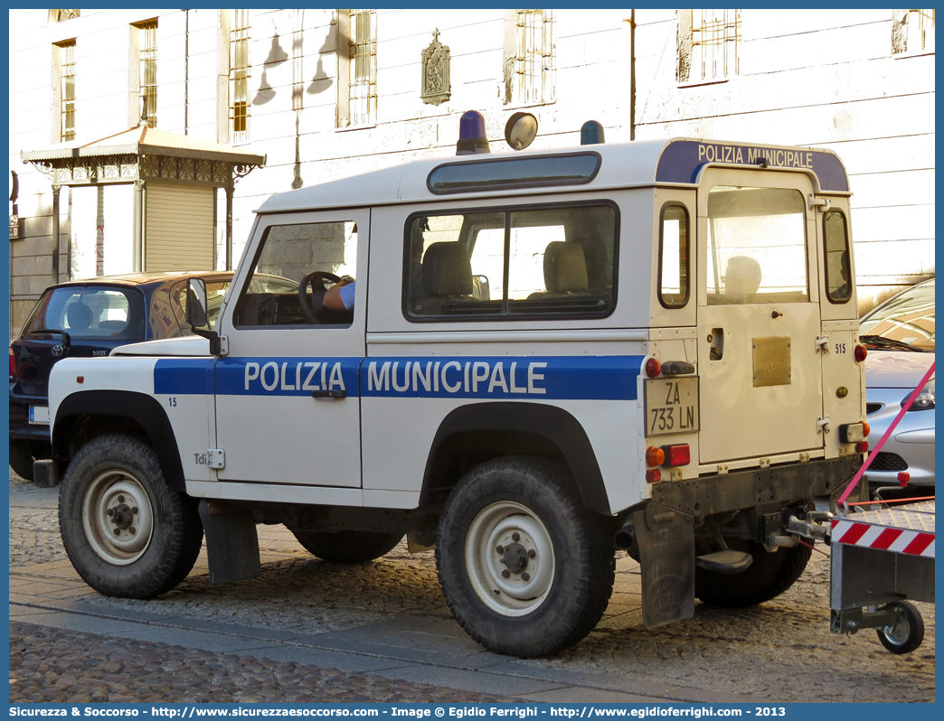 -
Polizia Municipale
Comune di Cagliari
Land Rover Defender 90
Parole chiave: PL;PM;P.L.;P.M.;Polizia;Locale;Municipale;Cagliari;Land Rover;Defender;90