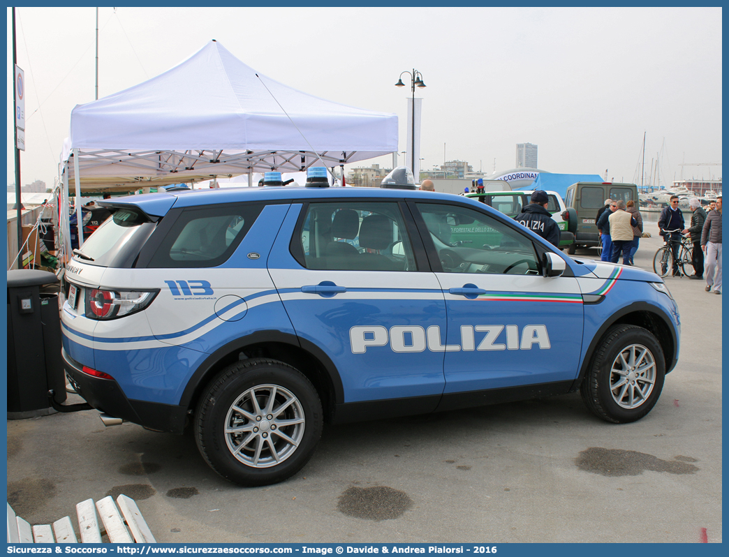 Polizia M0163
Polizia di Stato
Land Rover Discovery Sport
Allestitore Carrozzeria Marazzi S.r.l.
Parole chiave: PS;P.S.;Polizia;di;Stato;Polizia;Stato;Land;Rover;Discovery;Sport