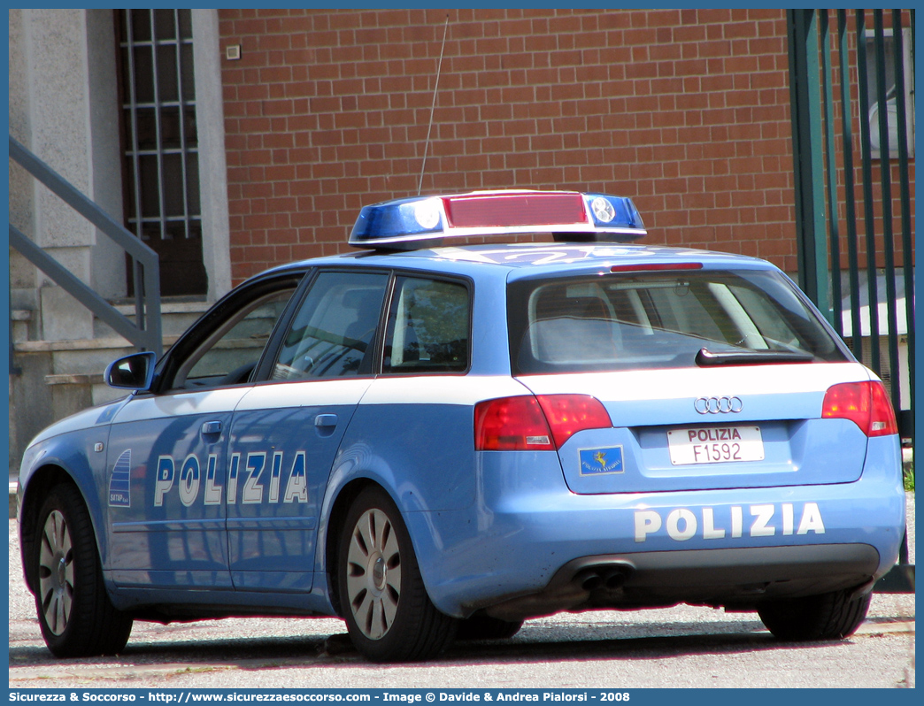 Polizia F1592
Polizia di Stato
Polizia Stradale
Società Autostrade
Torino Milano e Torino Piacenza S.p.A.
Audi A4 Avant III serie
Parole chiave: Polizia di Stato;Polizia Stradale;Società Autostrade Torino Milano e Torino Piacenza S.p.A.;S.A.T.A.P.;SATAP;Audi;A4;Avant