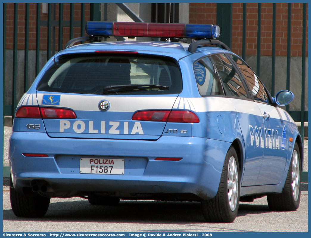 Polizia F1587
Polizia di Stato
Polizia Stradale
Società Autostrade
Torino Milano e Torino Piacenza S.p.A.
Alfa Romeo 156 Sportwagon II serie
Parole chiave: Polizia di Stato;Polizia Stradale;Società Autostrade Torino Milano e Torino Piacenza S.p.A.;S.A.T.A.P.;SATAP;Alfa Romeo;156;Sportwagon