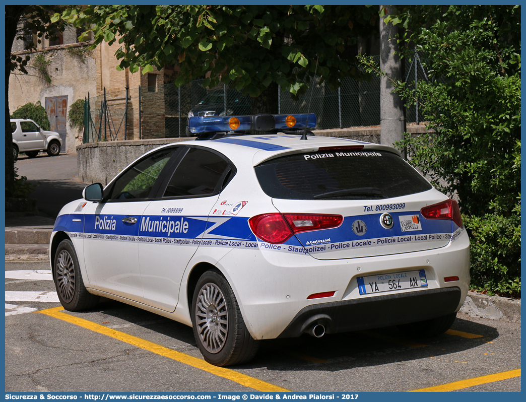 Polizia Locale YA564AN
Polizia Municipale
Unione Terre di Castelli
Alfa Romeo Nuova Giulietta
I serie I restyling
Allestitore Bertazzoni S.r.l.
Parole chiave: Polizia;Locale;Municipale;Terre di Castelli;Castelnuovo Rangone;Spilamberto;Savignano sul Panaro;Vignola;Castelvetro di Modena;Marano sul Panaro;Guiglia;Zocca;Alfa Romeo;Nuova Giulietta;YA564AN;YA 564 AN;Bertazzoni