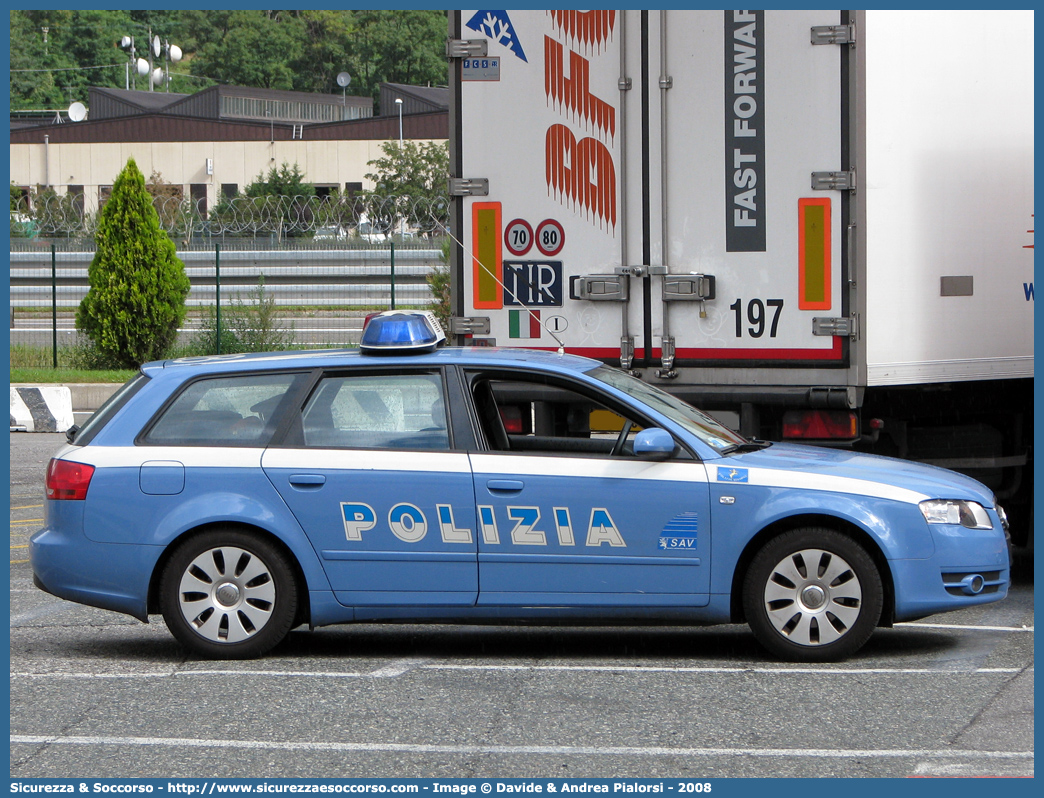 Polizia F4916
Polizia di Stato
Polizia Stradale
Società Autostrade Valdostane S.p.A.
Audi A4 Avant III serie
Parole chiave: Polizia di Stato;Polizia Stradale;Società Autostrade Valdostane S.p.A.;S.A.V.;SAV;Audi;A4;Avant