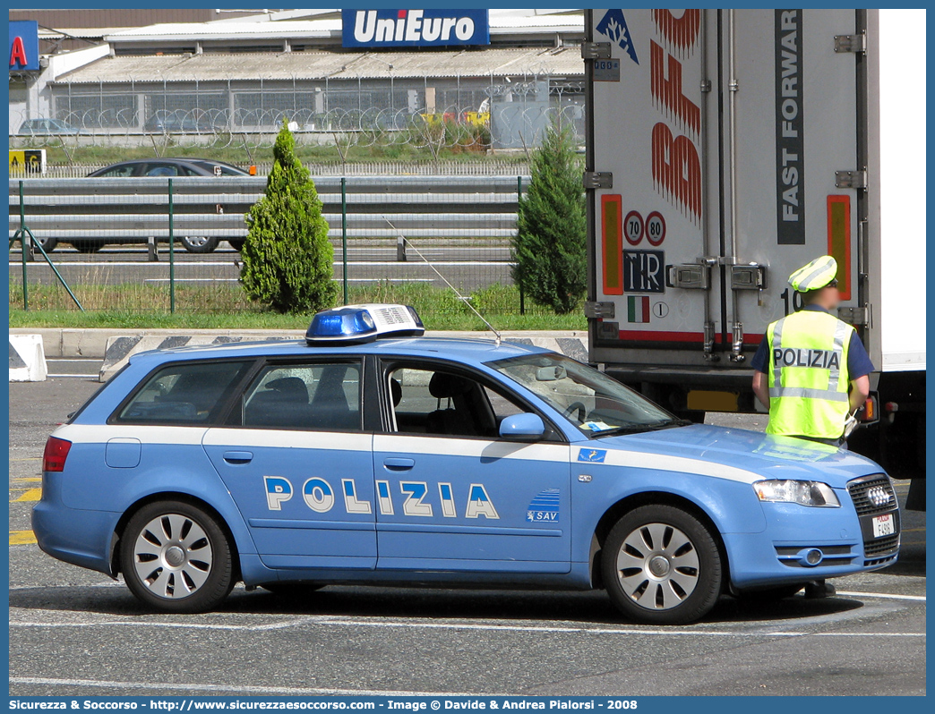 Polizia F4916
Polizia di Stato
Polizia Stradale
Società Autostrade Valdostane S.p.A.
Audi A4 Avant III serie
Parole chiave: Polizia di Stato;Polizia Stradale;Società Autostrade Valdostane S.p.A.;S.A.V.;SAV;Audi;A4;Avant