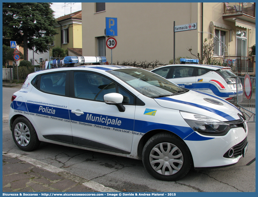 Polizia Locale YA188AC
Polizia Municipale
Comune di San Mauro Pascoli
Renault Clio VI serie
Allestitore Focaccia Group S.r.l.
Parole chiave: Polizia;Locale;Municipale;San Mauro Pascoli;Renault;Clio;Focaccia;YA188AC;YA 188 AC