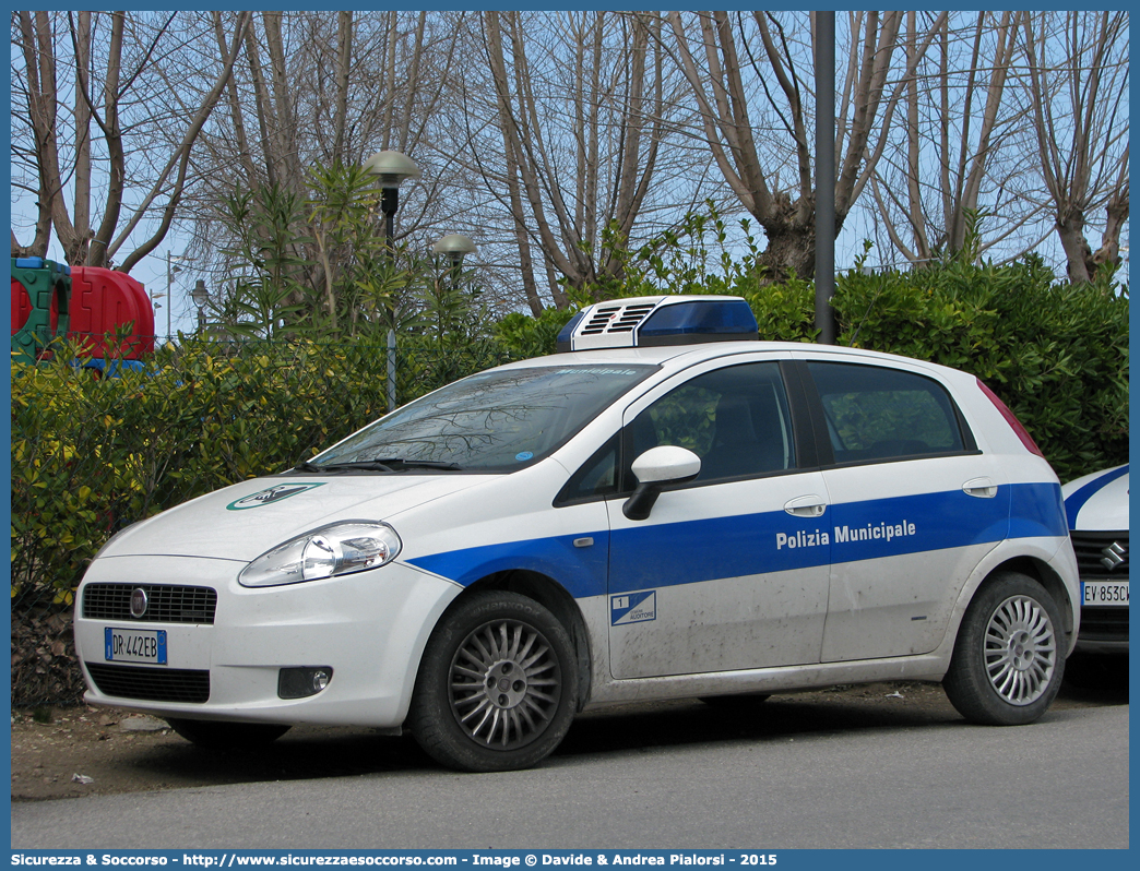 -
Polizia Municipale
Comune di Auditore
Fiat Grande Punto
Parole chiave: Polizia;Locale;Municipale;Auditore;Fiat;Grande Punto