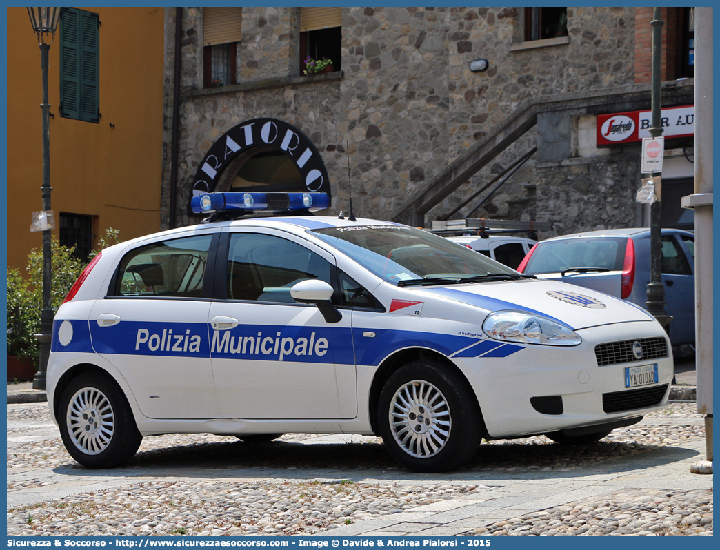 Polizia Locale YA010AD
Polizia Municipale
Unione Pedemontana Parmense
Fiat Grande Punto
Allestitore Bertazzoni S.r.l.
Parole chiave: Polizia;Locale;Municipale;Pedemontana Parmense;Collecchio;Felino;Montechiarugolo;Sala Baganza;Traversetolo;Fiat;Grande Punto;Bertazzoni;YA010AD;YA 010 AD