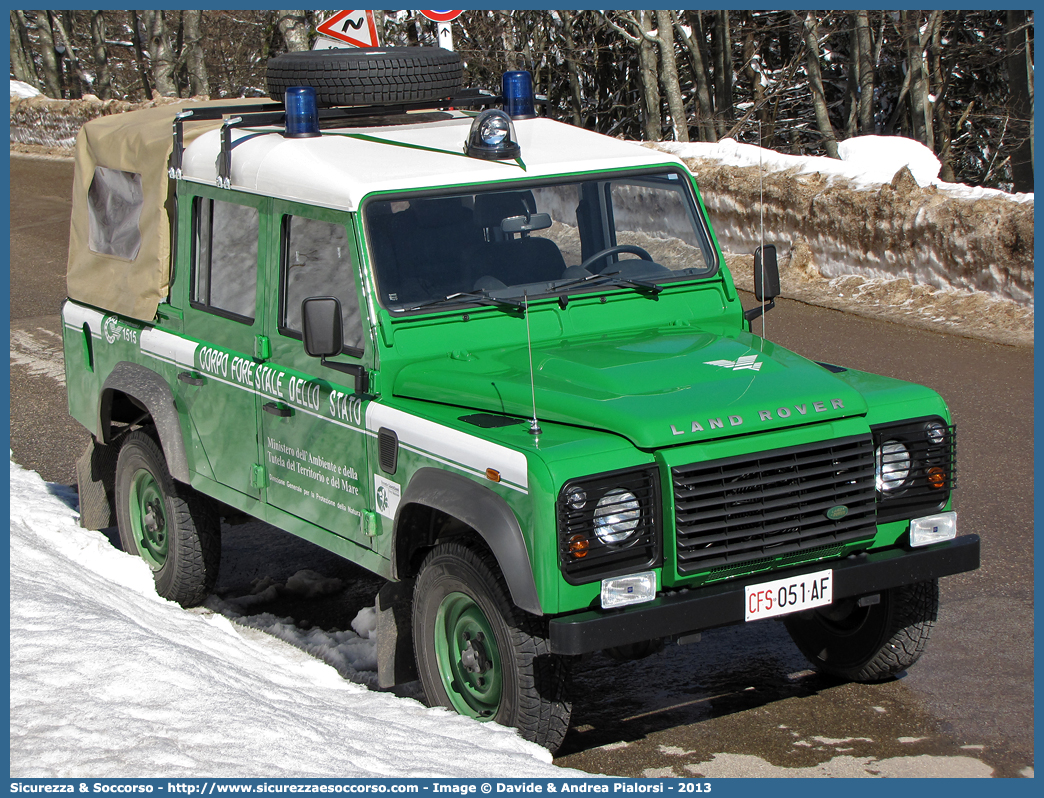 CFS 051AF
Corpo Forestale dello Stato
Parco Nazionale
delle Foreste Casentinesi
Land Rover Defender 110
Parole chiave: Corpo;Forestale;Stato;Corpo Forestale dello Stato;CFS;C.F.S.;Land Rover;Defender;110;051AF;051 AF