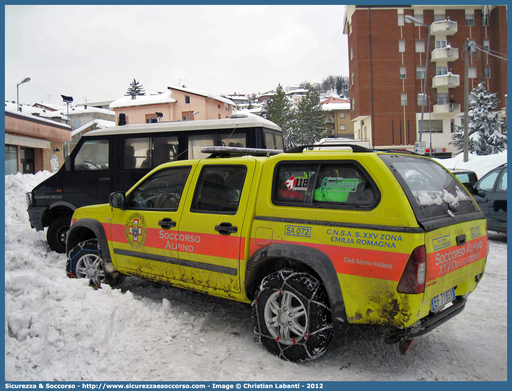 SA 072
Corpo Nazionale
Soccorso Alpino e Speleologico
Delegazione Alpina
XXV Emilia Romagna
Isuzu D-Max I serie I restyling
Allestitore Bertazzoni S.r.l.
Parole chiave: CNSAS;C.N.S.A.S.;Corpo;Nazionale;Soccorso;Alpino;Speleologico;Emilia;Romagna;SAER;S.A.E.R.;Isuzu;D-Max;D - Max;DMax;D Max;Bertazzoni