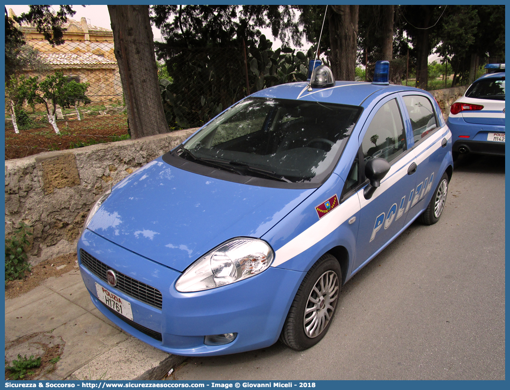 Polizia H1761
Polizia di Stato
Reparto Volo
Fiat Grande Punto
Parole chiave: PS;P.S.;Polizia;di;Stato;Polizia;Pubblica;Sicurezza;Reparto;Volo;Fiat;Grande;Punto